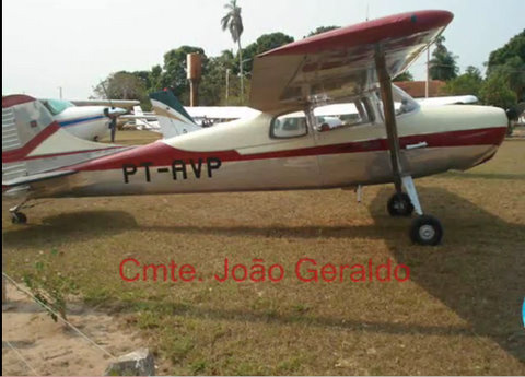 Aeronave usada por João Geraldo no encontro de pilotos em 2010