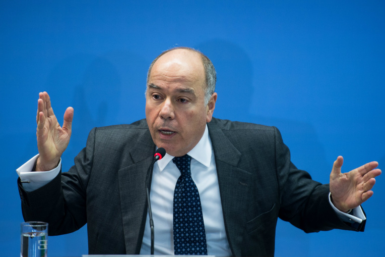 Ministro das Relações Exteriores, Mauro Vieira, explica a política externa brasileira em audiência pública na Câmara dos Deputados / Antonio Cruz/Agência Brasil