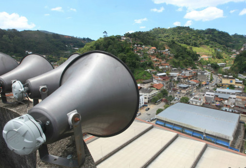 Sistemas de alerta contra enchentes se espalhou por 16 cidades do Estado do Rio de Janeiro
