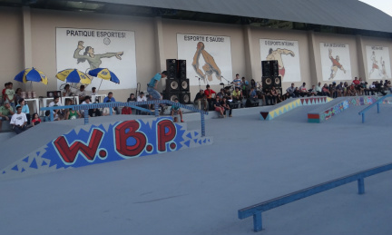 67 Motivos para Amar Amambai A pista de skate Wagner Bampi paixão foi inaugurada em junho desde ano / Foto: Moreira Produções