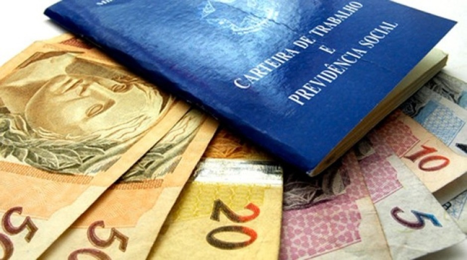 Governo libera hoje abono salarial de 2016 para nascidos em dezembro