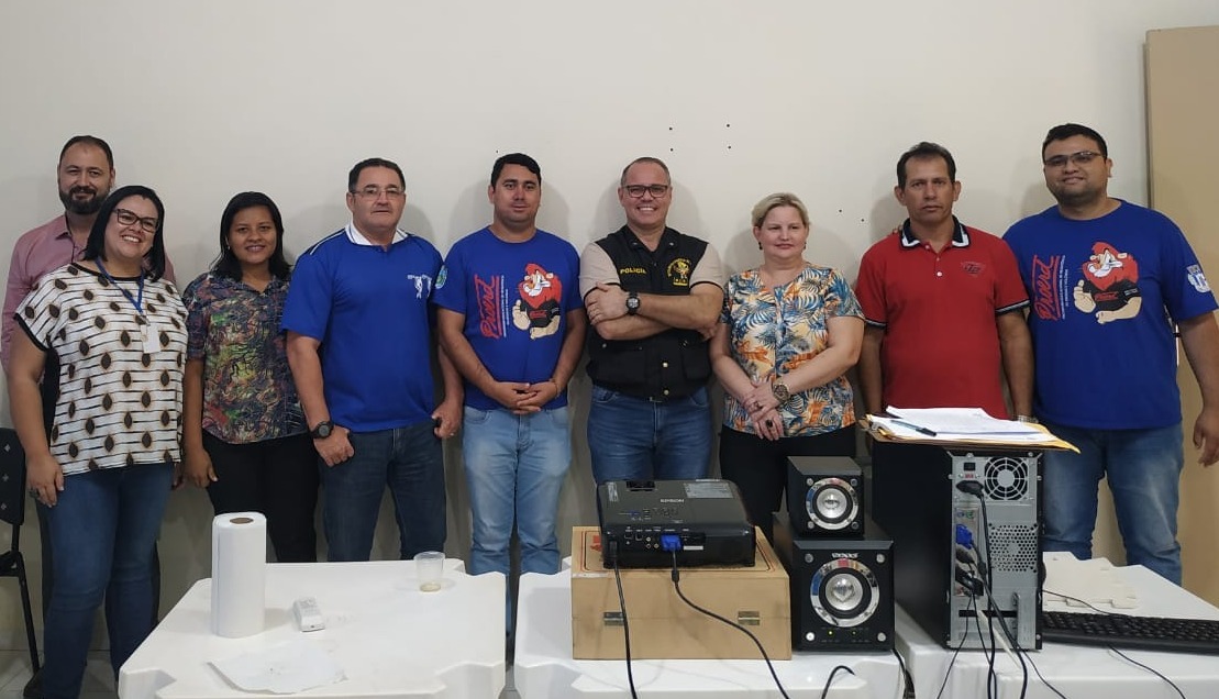 Conselho Municipal de Políticas Sobre Drogas reuniu conselheiros e agentes