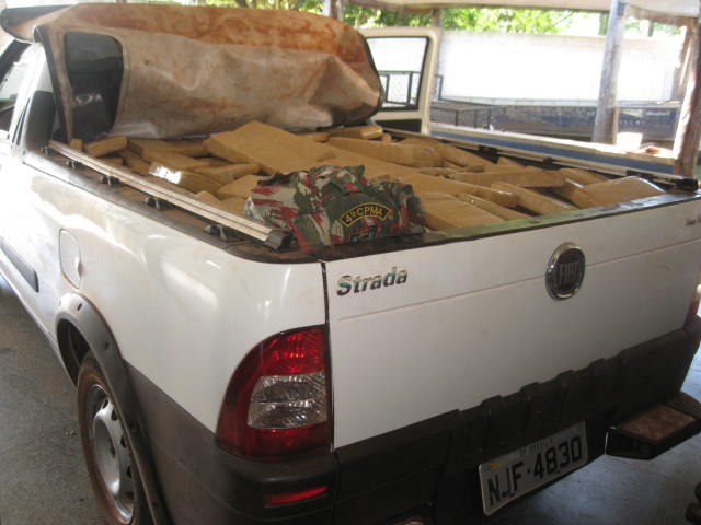 PMA apreende 584 kg de maconha em Bonito