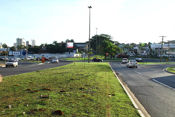 Governador autoriza convênios para melhoria do trânsito com a Prefeitura de CG