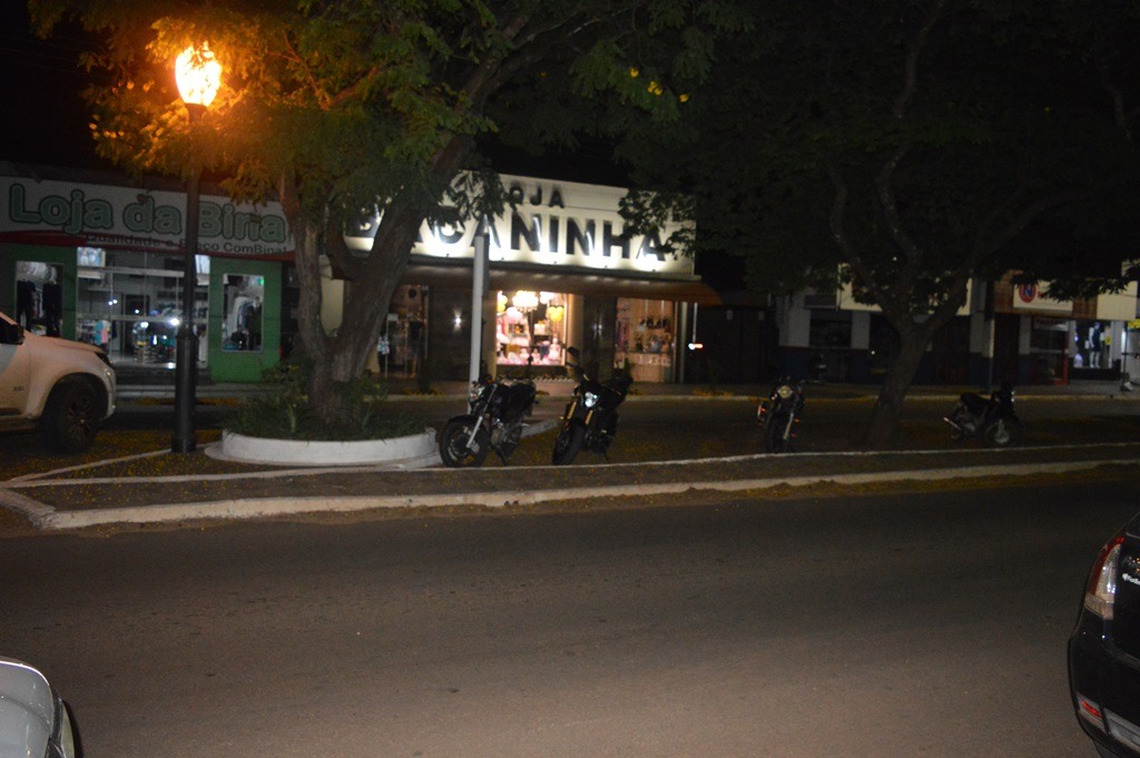 Um dos rebaixamentos solicitados é em frente a Loja BacaninhaFoto: Moreira Produções