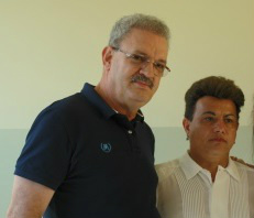 Geraldo Resende anuncia em Amambai bloco pediátrico no Hospital Regional Geraldo Resende (E) e Ilzo Victor.