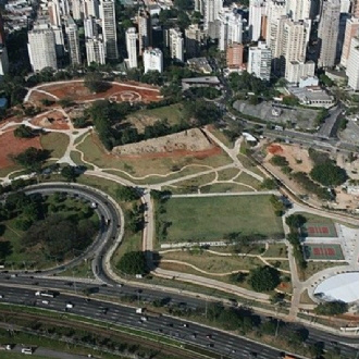 Nos últimos 50 anos, o número de centros urbanos cresceu mais que cinco vezes na América Latina e no Caribe
