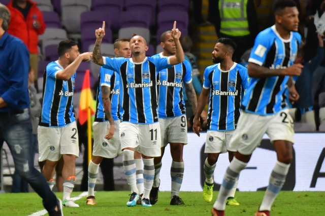 Por título, Cícero imagina “partida excelente” contra o Real Madrid Grêmio enfrenta o poderoso Real Madrid na final do Mundial de Clubes 2017 (Foto: Giuseppe Cacace/AFP)