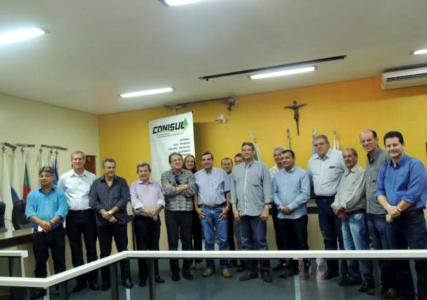 Encontro em Amambai reúne políticos da região e das esferas estadual e federal O Conisul é formado por 14 municípios da região sul de Mato Grosso do Sul.Foto: Correio do Estado