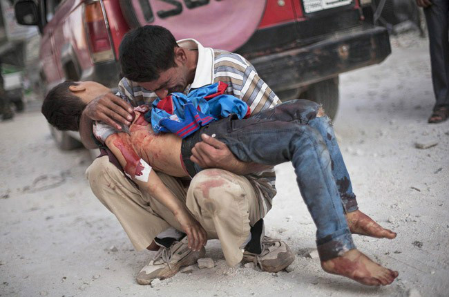 Síria: mais de 4,7 mil mortos em um ano e meio de bombardeios Síria: mais de 4,7 mil mortos em um ano e meio de bombardeios