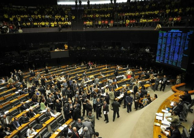 Câmara pode votar Lei da Copa e Código Florestal nesta semana Câmara pode votar Lei da Copa e Código Florestal nesta semana