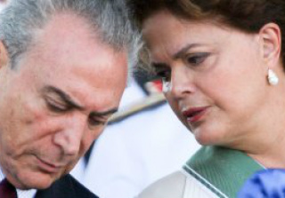 Dilma diz a Temer que PMDB não cabe na reforma Presidente quer formar uma aliança de partidos igual ou maior do que em 2010 e para isso vai usar vagas da reforma ministerial;