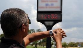No horário de verão, relógios são adiantados em uma horaArquivo/Agência Brasil
