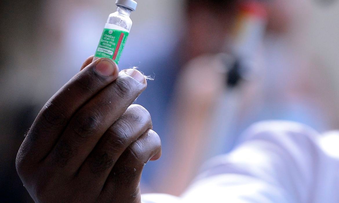 Fiocruz entregará amanhã 1,3 milhão de doses de vacina Foto: Agência Brasil