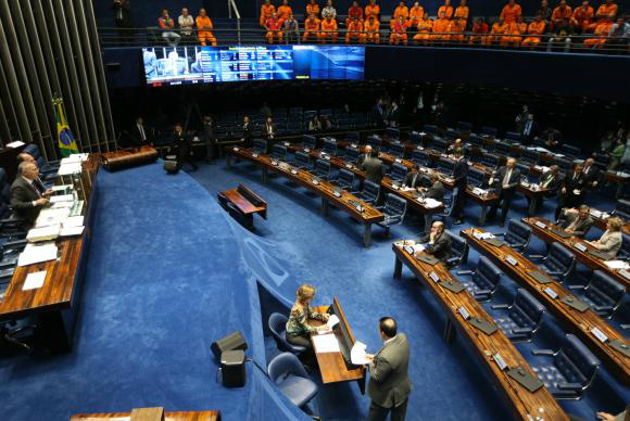 Senado pode votar PEC dos Gastos e reforma política esta semana Plenário do Senado Federal Fabio Rodrigues Pozzebom/Agência Brasil