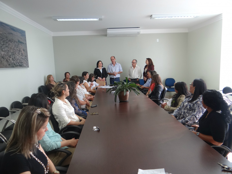 Conselho dos Direitos das Mulheres de Amambai toma posse Posse aconteceu do gabinete da Prefeitura Municipal / Foto: Moreira Produções
