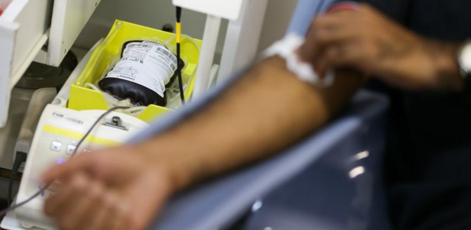 Novo medicamento para hepatite C será ofertado pelo SUS Principal via de contaminação pelo vírus HCV é sanguínea