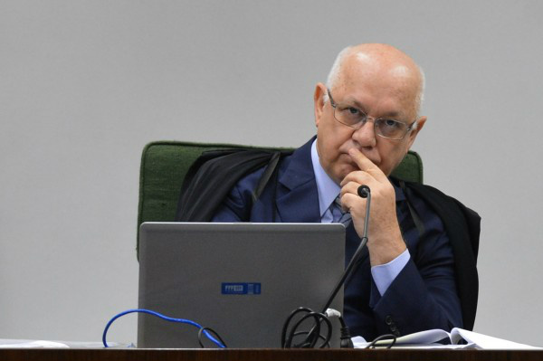 Teori determina investigação de planilhas de doações da Odebrecht Teori Zavascki, ministro do STF / Foto: Divulgação