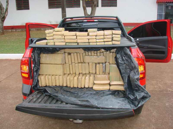 17° RC Mec apreende 840 kg de maconha em Amambai