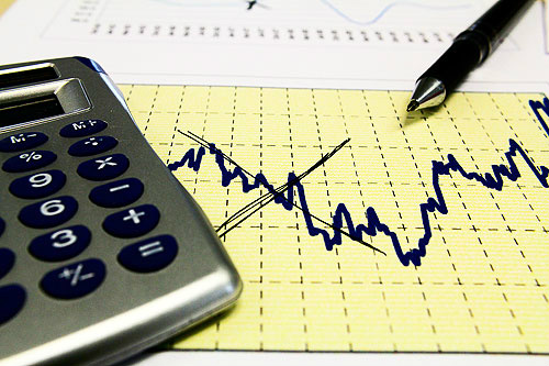 Queda da economia chega a 2,8% este ano