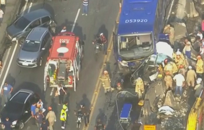 Acidente deixa pelo menos 27 feridos no Rio de Janeiro