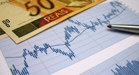 FMI reduz de 4,1% para 3,8% projeção de crescimento da economia brasileira