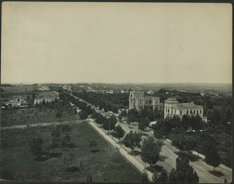 Avenida Paulista em 1902, retratada por Gaensly, Guilherme, 1843-1928 / Acervo/Biblioteca Nacional