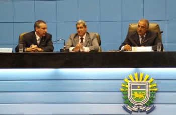 Puccinelli conta com apoio da maioria na Assembleia para administração que começa em 2011 Puccinelli conta com apoio da maioria na Assembleia para administração que começa em 2011