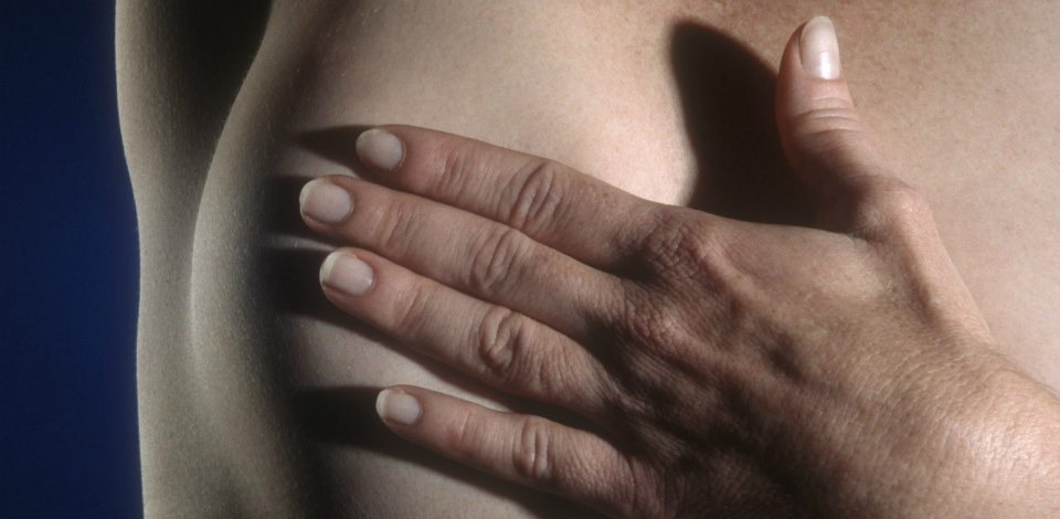 Outubro Rosa: um mês para alerta a prevenção ao câncer de mama A doença é causada pela multiplicação de células anormais da mama.