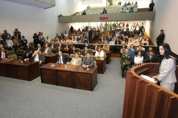 Saúde de qualidade é prioridade do mandato de Mara Caseiro Saúde de qualidade é prioridade do mandato de Mara Caseiro