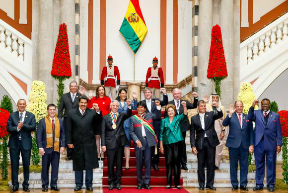Evo Morales assume a presidência da Bolívia pela terceira vez
