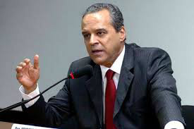 Em pronunciamento, Henrique Eduardo Alves faz balanço das votações da Câmara Em pronunciamento, Henrique Eduardo Alves faz balanço das votações da Câmara