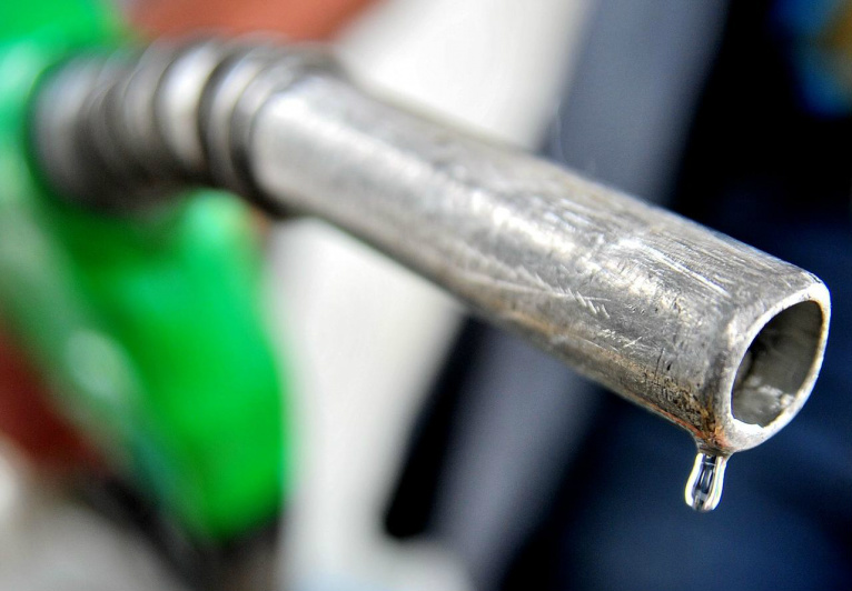Preço competitivo faz venda de etanol disparar em MS em 2015, diz Biosul