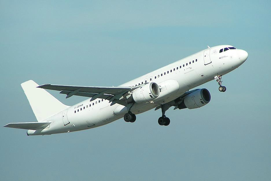 Demanda por viagens aéreas domésticas cai 0,6% em agosto Demanda por viagens aéreas domésticas cai 0,6% em agosto