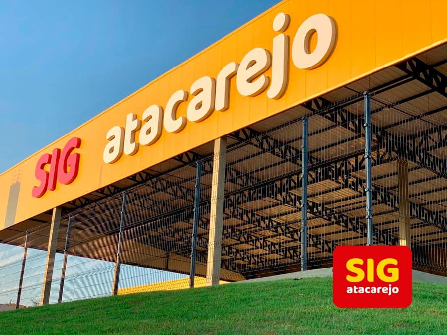 Sinalizações e redutores de velocidades nas proximidades do SIG Atacarejo O investimento está sedo feito pelo Grupo Signori, proprietário do Supermercado Ki-Carne / Foto: Reprodução Facebook