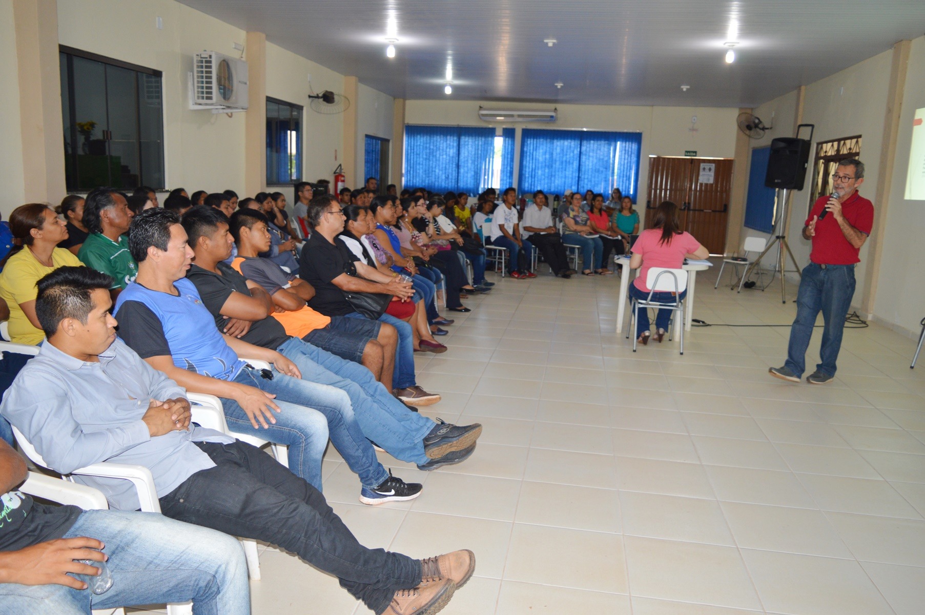 Reunião com servidores do magistério ocorreu na sede do Simted / Foto: Moreira Produções