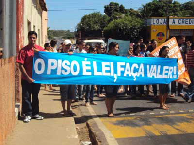 Em MS, 68 cidades não aderiram ao piso