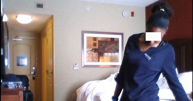 A camareira de hotel mais pilantra de todas A camareira de hotel mais pilantra de todas
