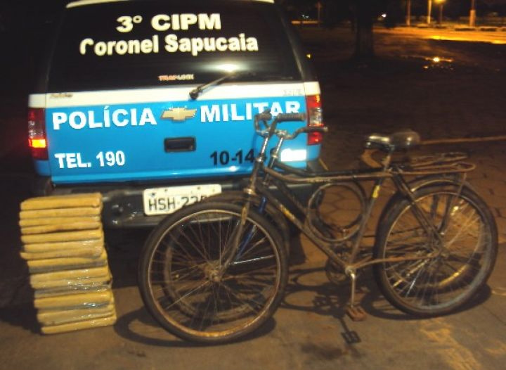 PM apreende maconha em Coronel Sapucaia
