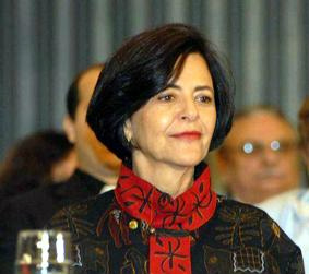 Ana Arraes é eleita ministra do TCU pela Câmara Ana Arraes.