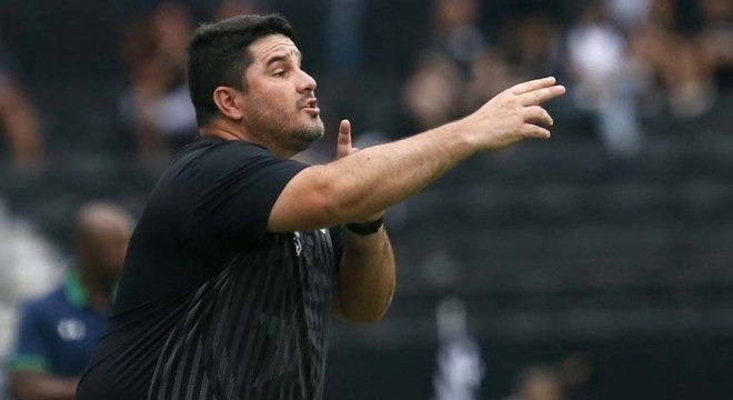 Eduardo Barroca não é mais técnico do Botafogo Eduardo Barroca não é mais técnico do Botafogo