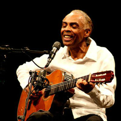 Gil e sua celebração obrigatória