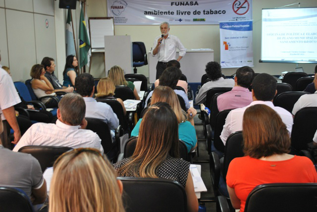 O superintendente estadual da Funasa de MS, Pedro Teruel, participou da abertura do evento dando falando do trabalho de assessoramento da Fundação