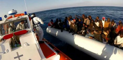 ONG pede a todos os países da UE reunião de emergência sobre imigração