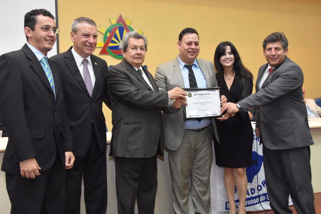 Deputados participam da posse da diretoria da União das Câmaras de MS Nova diretoria atuará no quadriênio de 2017/2021/Foto:Divulgação