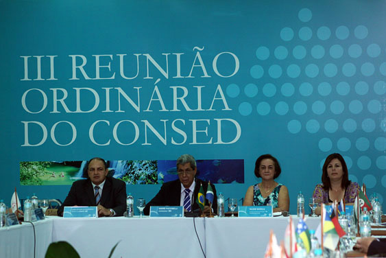 Governador e secretários de Educação defendem união por qualidade do ensino