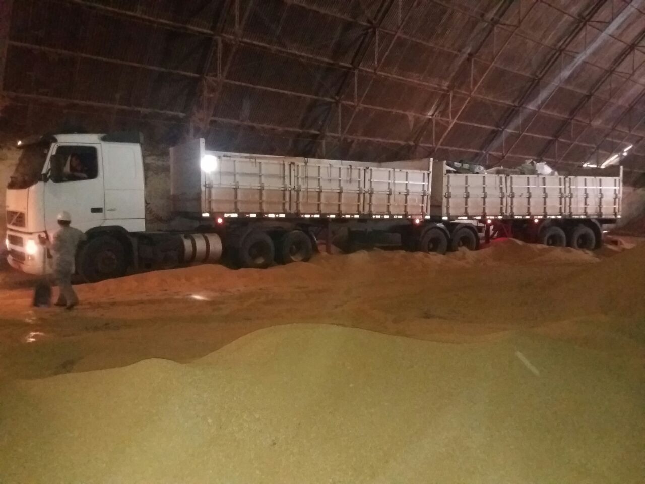 Preso em MS com 2ª maior apreensão de maconha do país é condenado a 10 anos