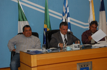 Projeto de Lei beneficia dívida de até um salário mínimo em Amambai Mesa Diretora da Câmara de Amambai.