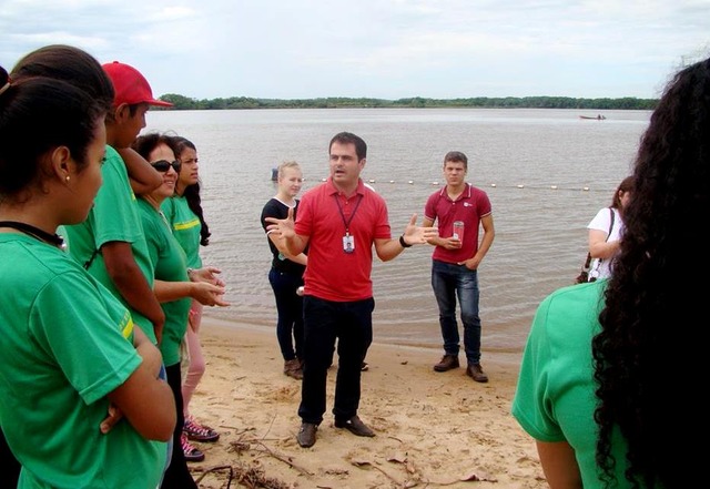 Ação em Mundo Novo, no Dia Mundial da Água.