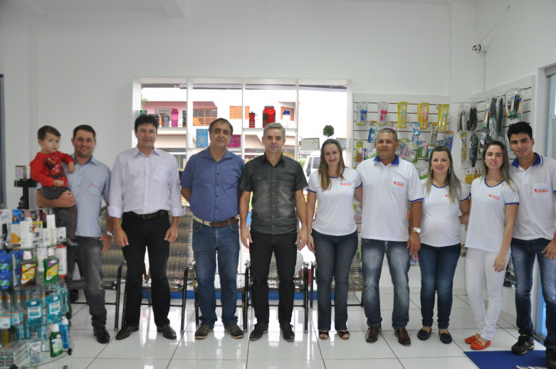 Nova drogaria é inaugurada em Amambai Nova drogaria é inaugurada em Amambai
